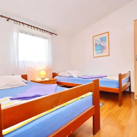 In - Insel 7480 * Vir